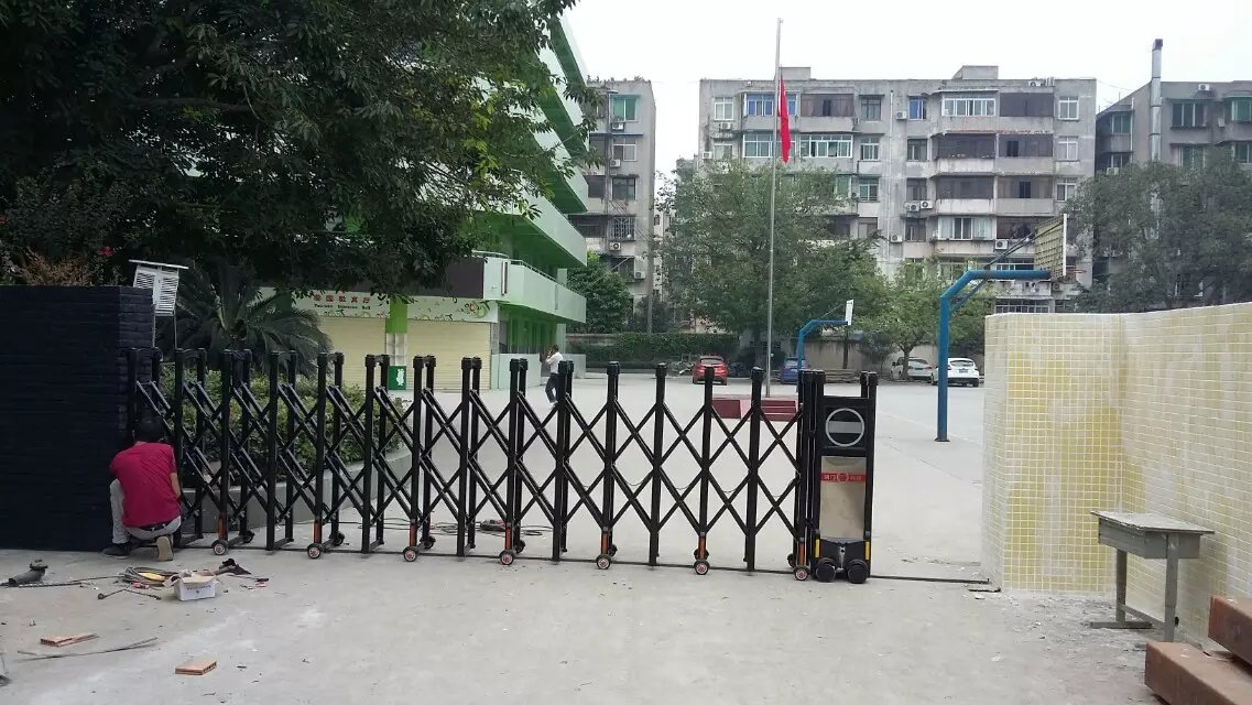 眉山眉山深圳市伸缩门